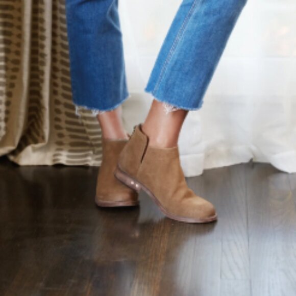 new  BEEK Suede Falcon Booties  Chestnut for women - Picture 2 of 8